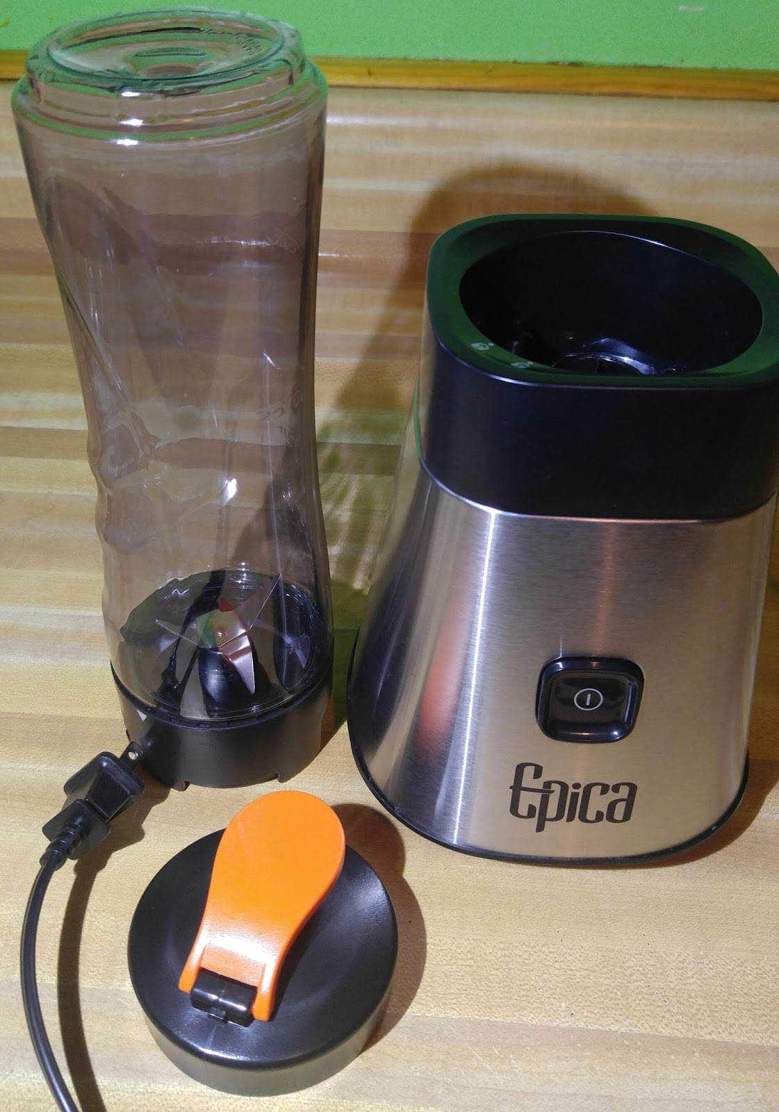 Did you see that? Epica Personal Blender with TakeAlong Bottle