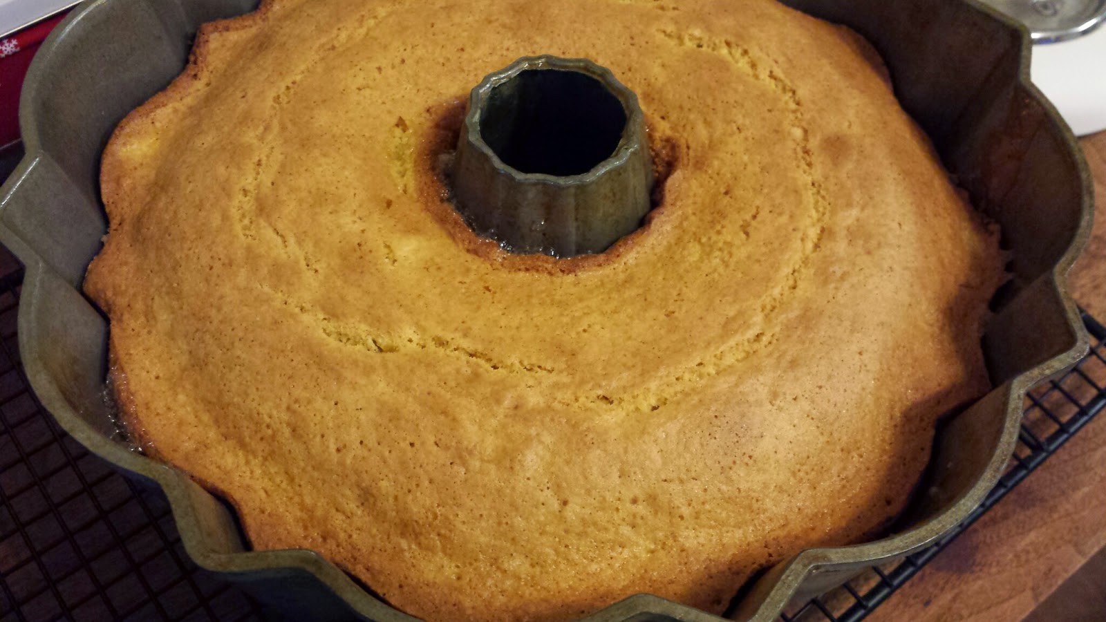 My Patchwork Quilt CHUNKY APPLESAUCE BUNDT CAKE