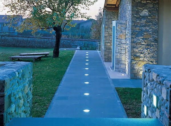 Ground recessed LED lighting &#8211; modern ideas!