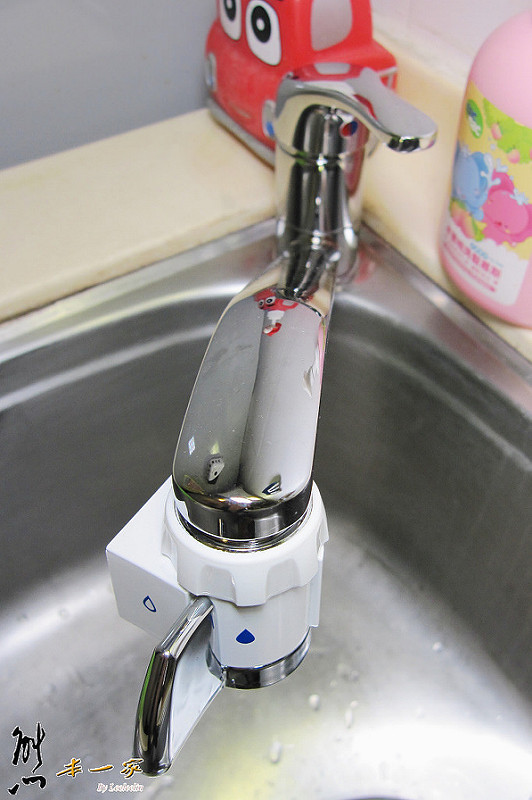 廚房濾水BRITA ON TAP龍頭式濾水器安裝DIY|PHILIPS飛利浦水龍頭型淨水器