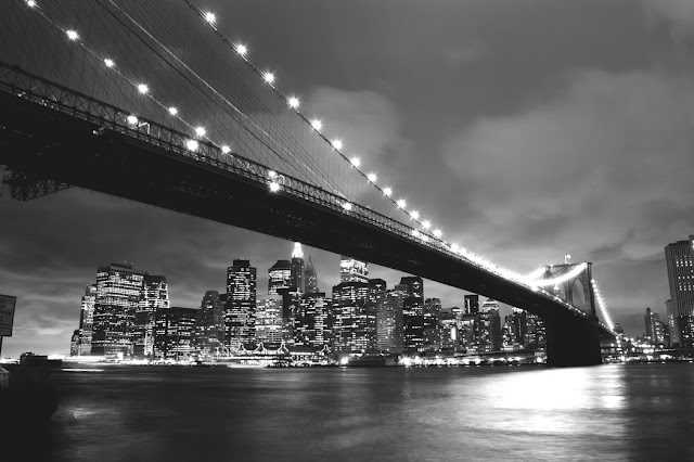 Kaupunki tapetti New York Valokuvatapetti maisematapetti musta valkoinen Brooklyn Bridge