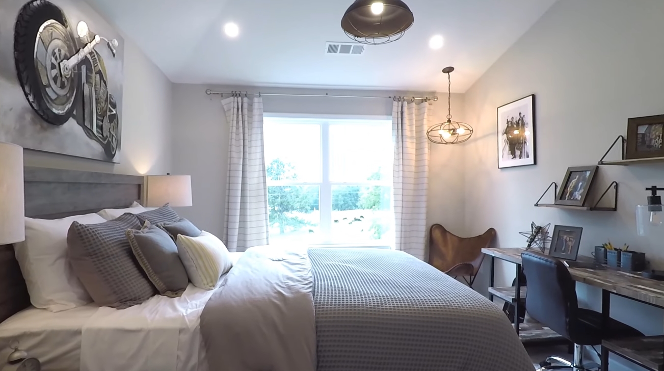 Interior Design Tour vs. INSIDE TOLL BROTHERS DECORATED 5 BDRM MODEL HOME N. OF ATLANTA - BP $414,900