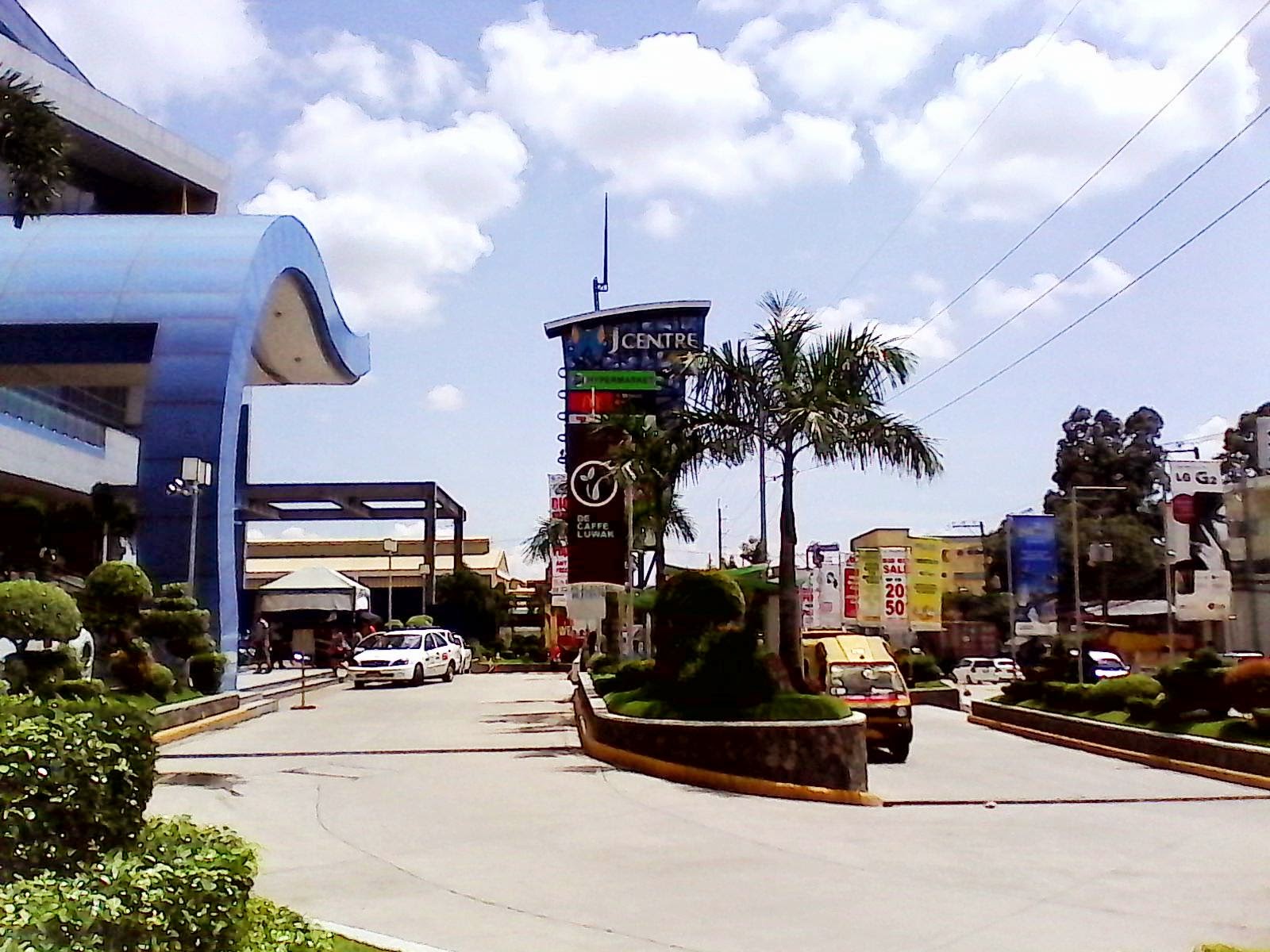 Must Be That Girl!: J Centre Mall (Cebu)