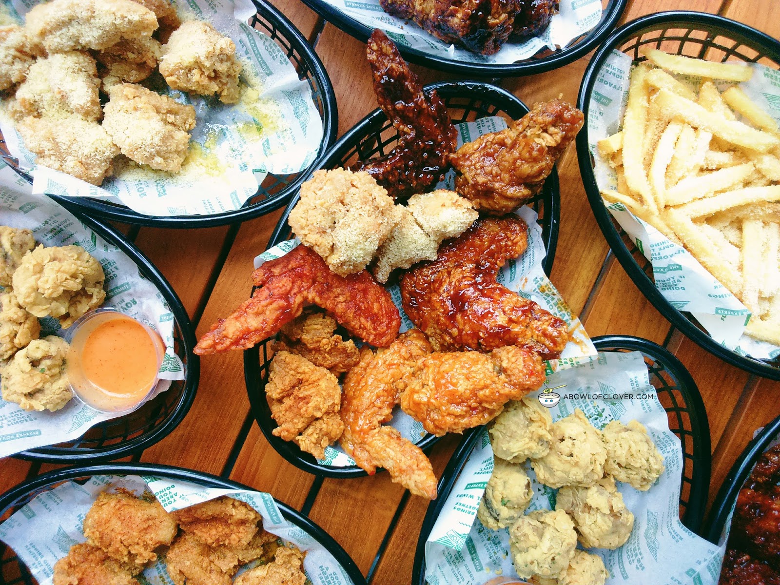 Aneka Saus Special Wingstop Selalu Dinanti A BOWL OF CLOVER