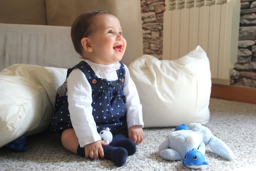 DIY patrones y costura de ropa para bebes. Como hacer peto o pelele