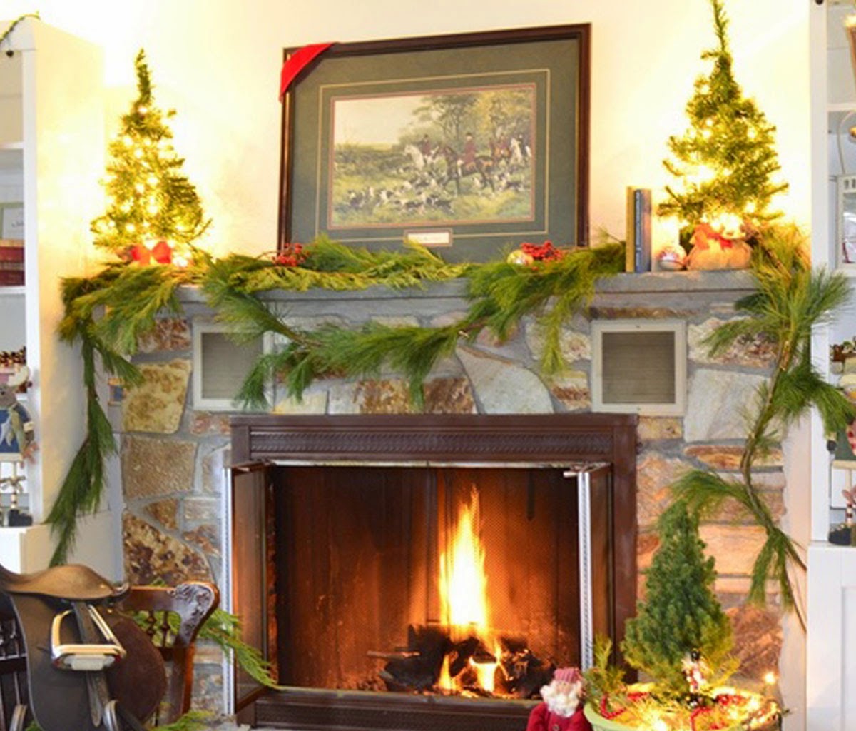 Traditional Fireplace Mantel Decorating Ideas With Brick Accent And