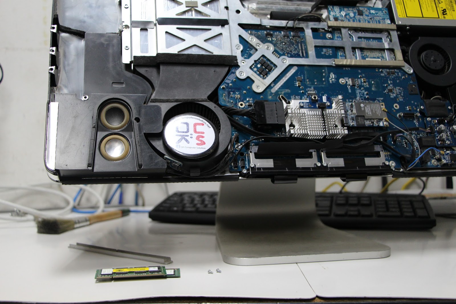 OK COMPUTER SOLUTION REPAIR APPLE iMAC BUNYI SPEAKER PECAH KERANA