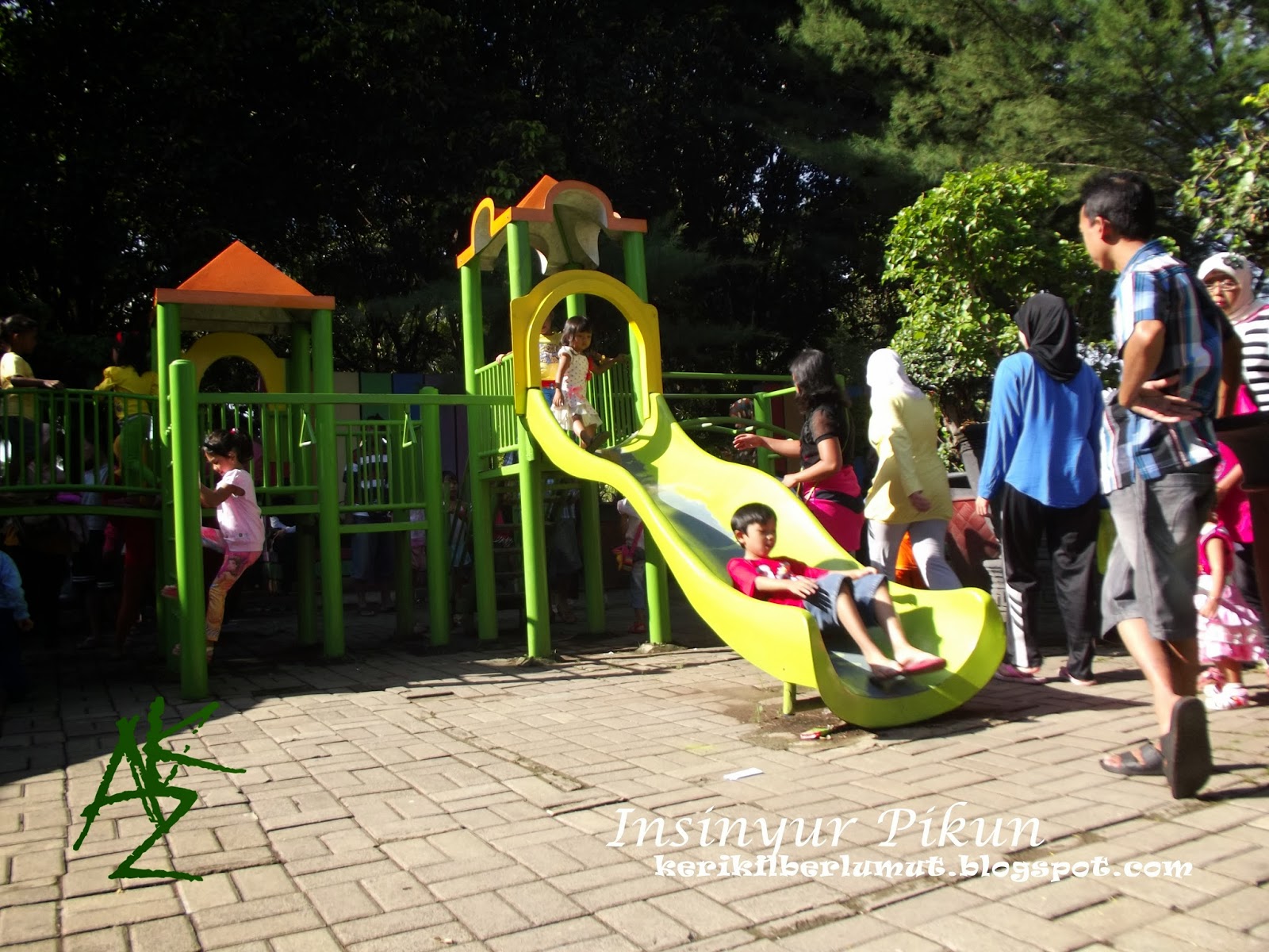 Taman Bermain Anak Pameran Alutsista dan Car Free Day di Jember