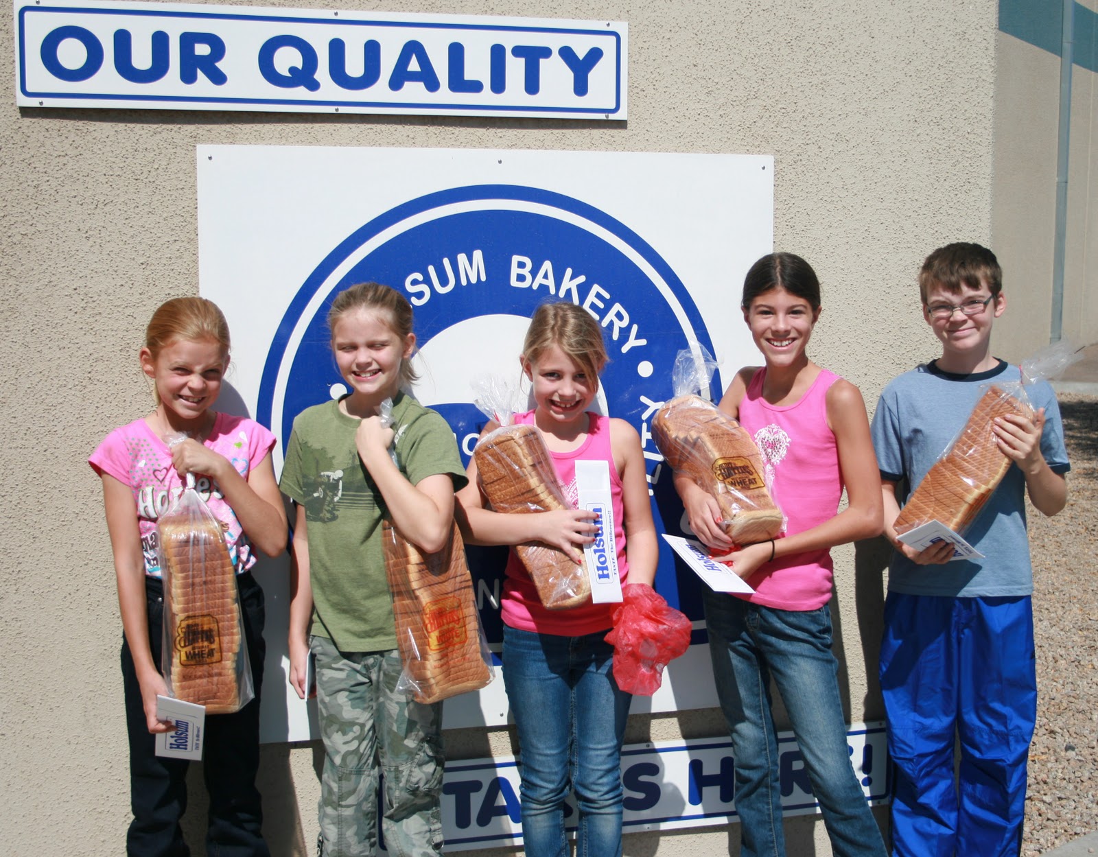 Just Field Trips Holsum Bakery