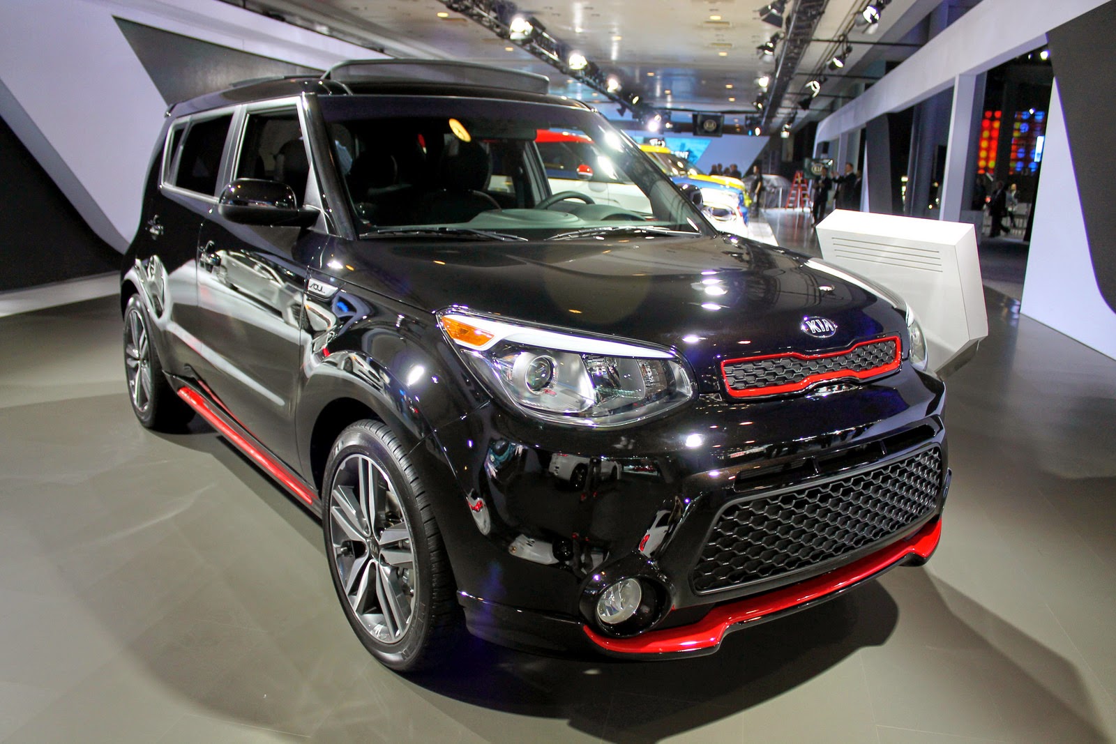 *THE 2015 NYIAS: 2015 KIA SOUL SPECIAL EDITION RED ZONE 2.0 (2 PICS