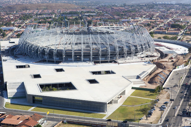Fotos aéreas do estádio Castelão