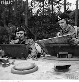 WW2 (L) General Stanislaw Maczek communicating on radio