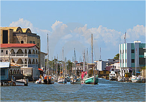 VIAJAR CON UN ESCRITOR: Belice