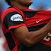 Pai de ex-jogador do Flamengo é preso por estelionato em MT