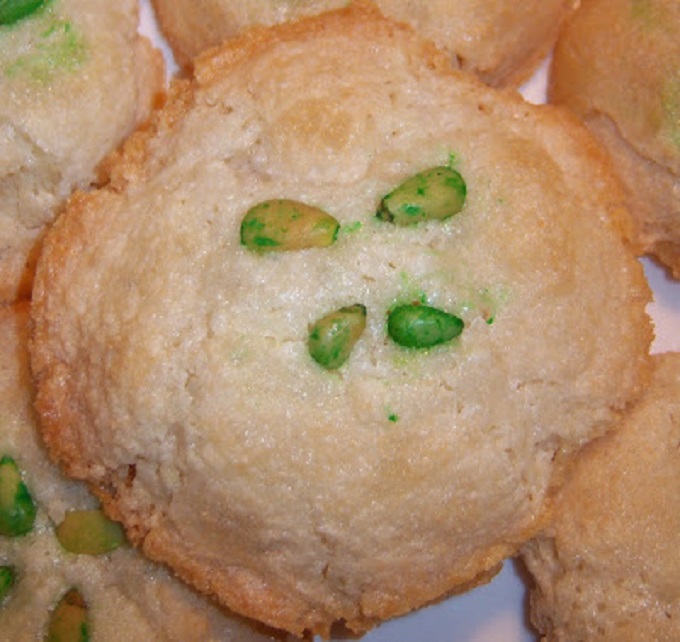 almond paste cookie with pine nuts made using homemade almond paste