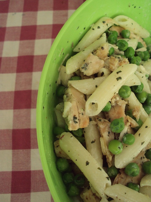 Salata de paste cu sos mentolat