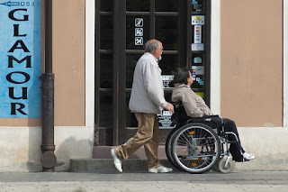 Los españoles opina que las pensiones públicas podrían desaparecer