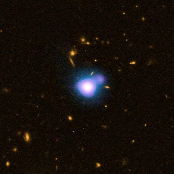 ثقب اسود ضخم يصدر تيارا متدفقا من أشعة اكس