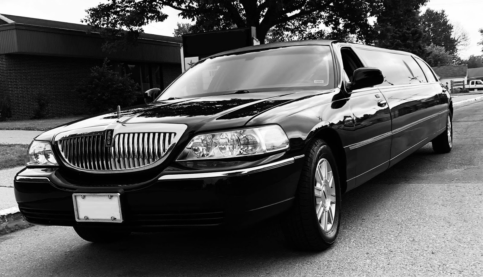 Why Should You Go With Limo Rental In Boston?