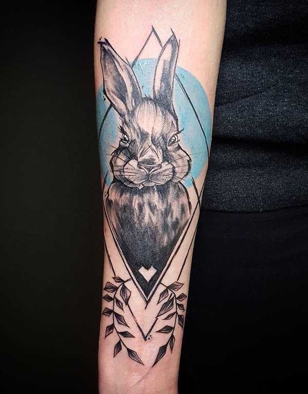 20+ Amazing Hand Rabbit Tattoo Ideas To Try