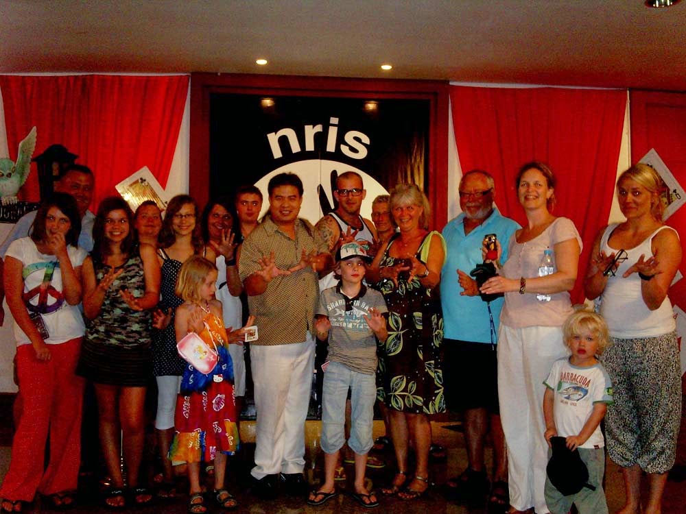 โรงละครมายากล ณฤทธิ์โชว์ PLAYHOUSE THEATER, ASIA HOTEL BANGKOK