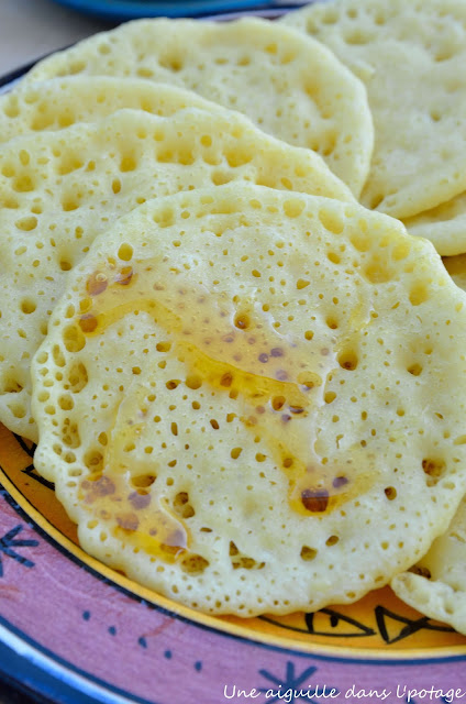 cuisine marocaine-Baghrir-crêpes-mille-trou