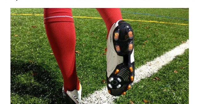 Top 7 Best Football Shoes Under â¹4000 in India 2020