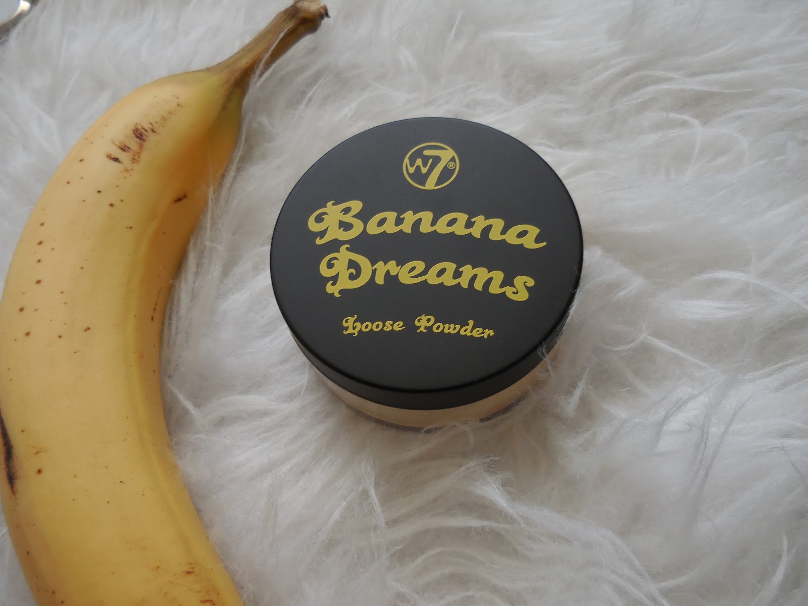 Covered beauty: W7 Banana dreams loose powder