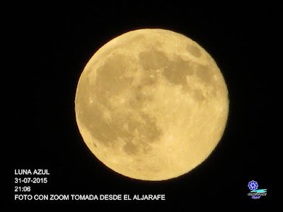 Luna azul - Sevilla - 31 de julio de 2015 - 21:06 horas