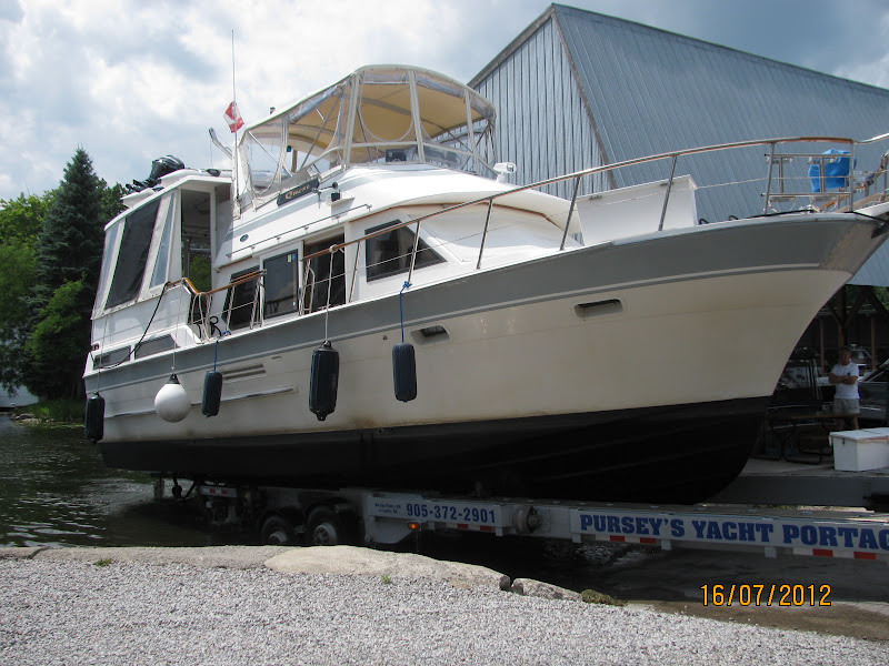 Quest on the Loop Gordon Yacht harbor, Bobcaygeon, ON 7/16/12