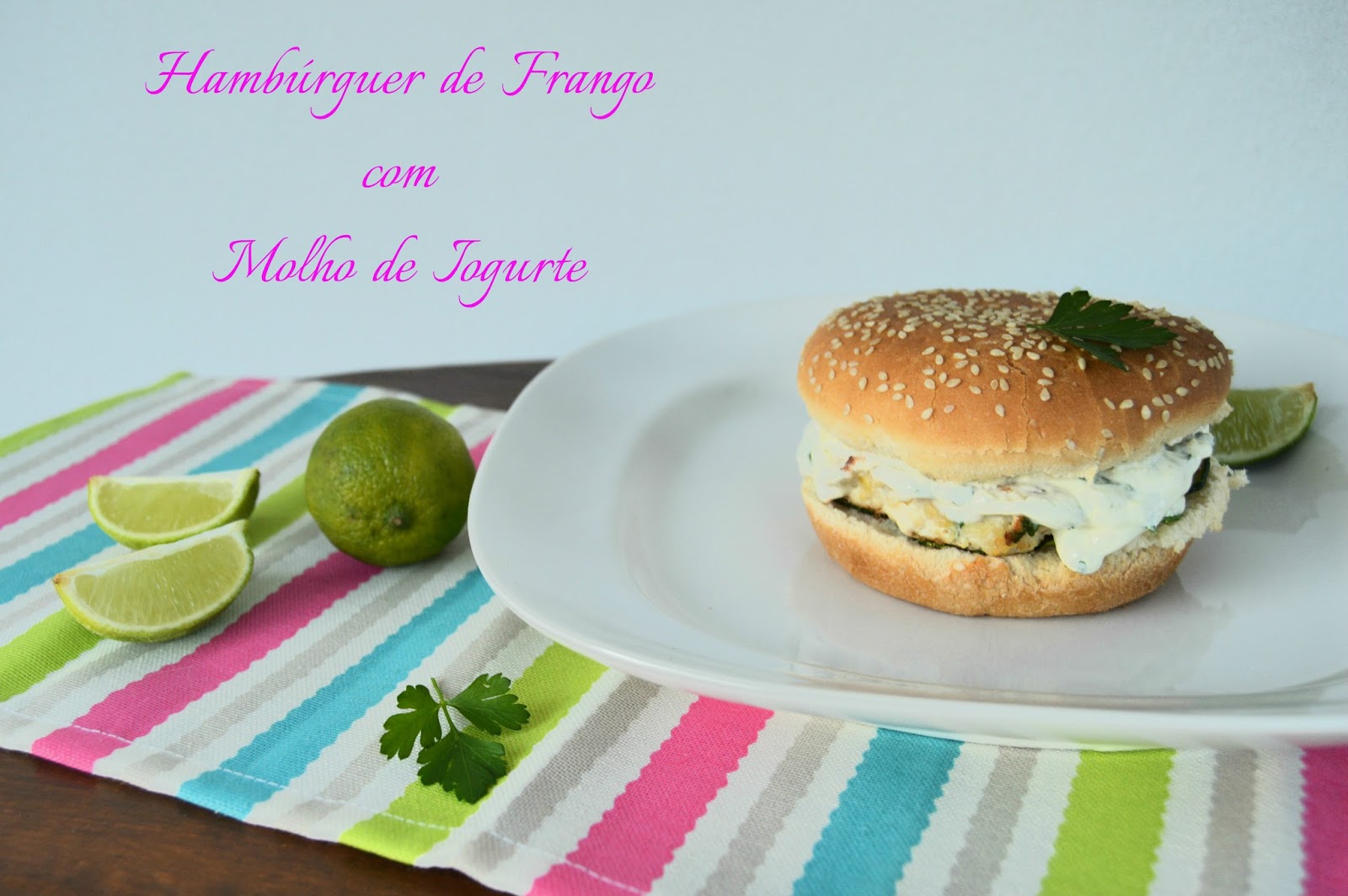 Hambúrgueres de Frango com Molho de Iogurte Bimby