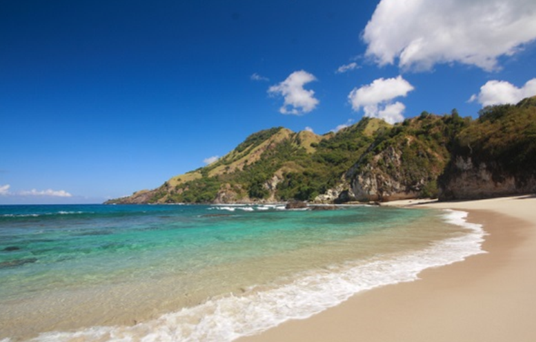 Destinasi Wisata Pantai Foa Nias - Tempat Wisata Populer