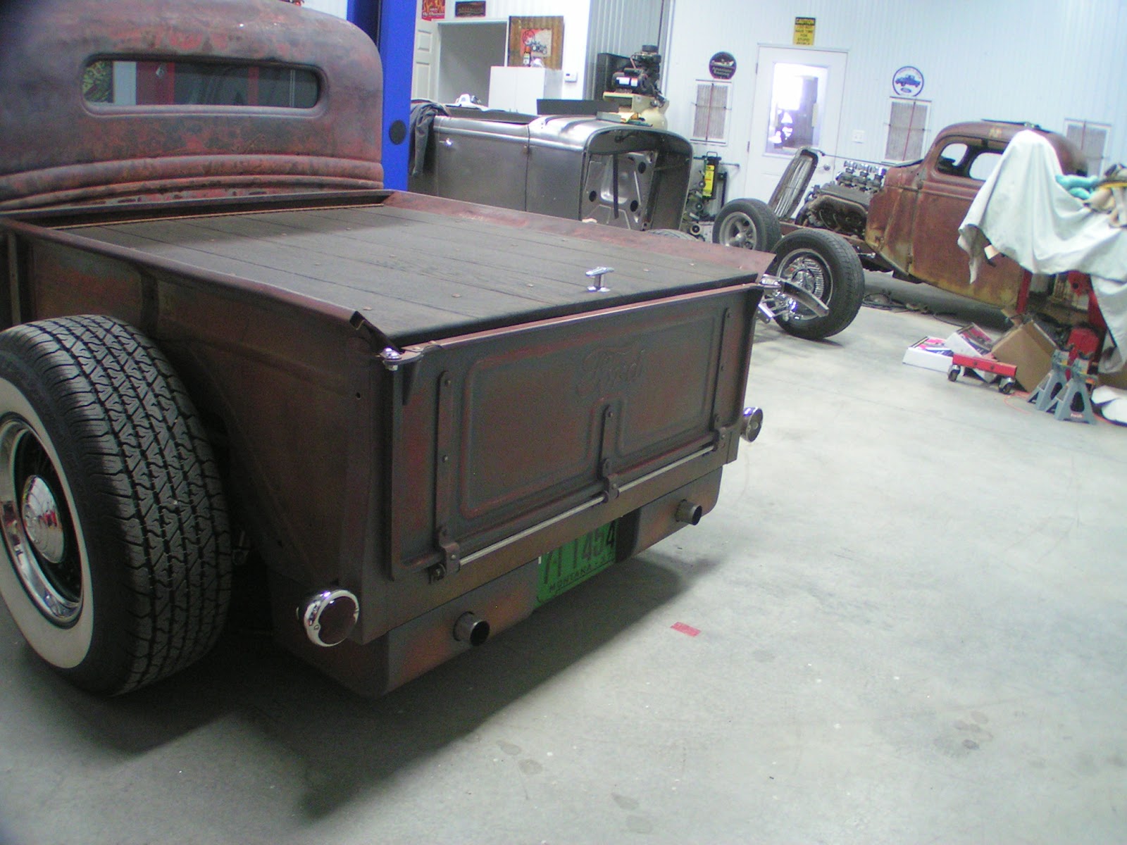 Reel Rods Inc. SHOP UPDATE Finished the roll pan on Joe's chopped 37