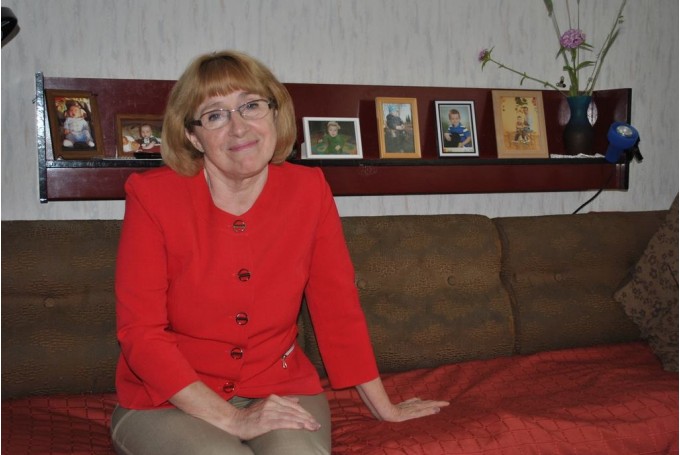 Valles vidusskolas skolotāja Līga Granta neilgi pirms savas 60. gadu jubilejas 2014. g. 30. jūnijā