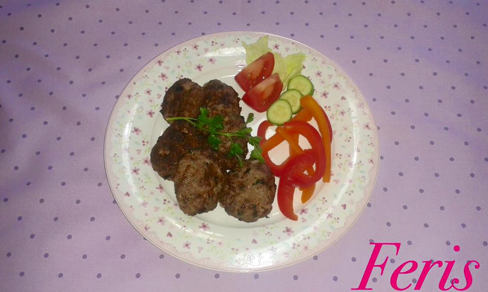 Thermomix à la Feride-nin Lezzet Dünyasi: Zypern Frikadellen / Kıbrıs ... Thermomix à la Feride-nin Lezzet Dünyasi: Zypern Frikadellen / Kıbrıs ...