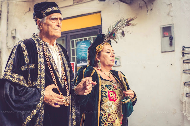 Sfilata di Sant' Alessandro Ischia, Foto Ischia, Antiche tradizioni dell' Isola d' Ischia, Corteo Storico Ischia, Donne in  abito d' Epoca, 