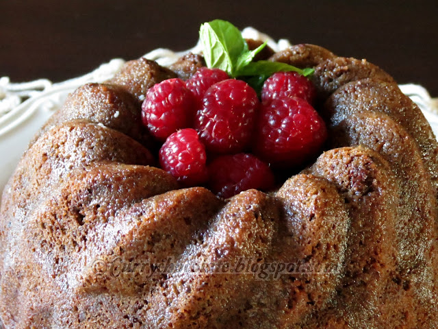 Cookie and chocolate bundt cake