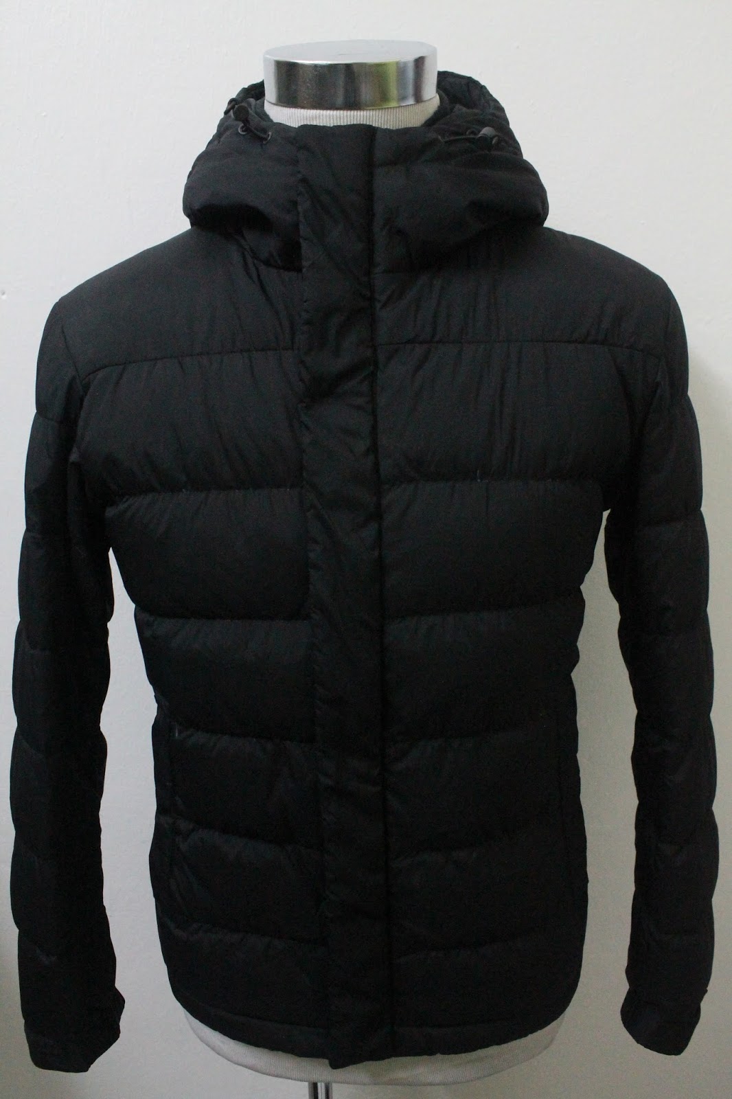 BUNDLEBARANGBAEK Original UNIQLO Winter Hoodie Jacket for MEN ( SOLD OUT )