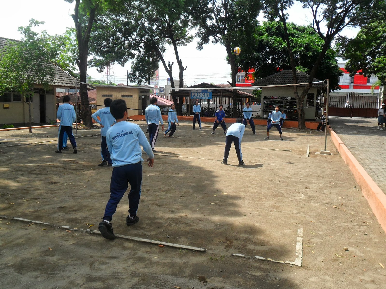 SMA Negeri 1 Depok : Mengentaskan Kenakalan Nge-Geng Dengan Berprestasi
