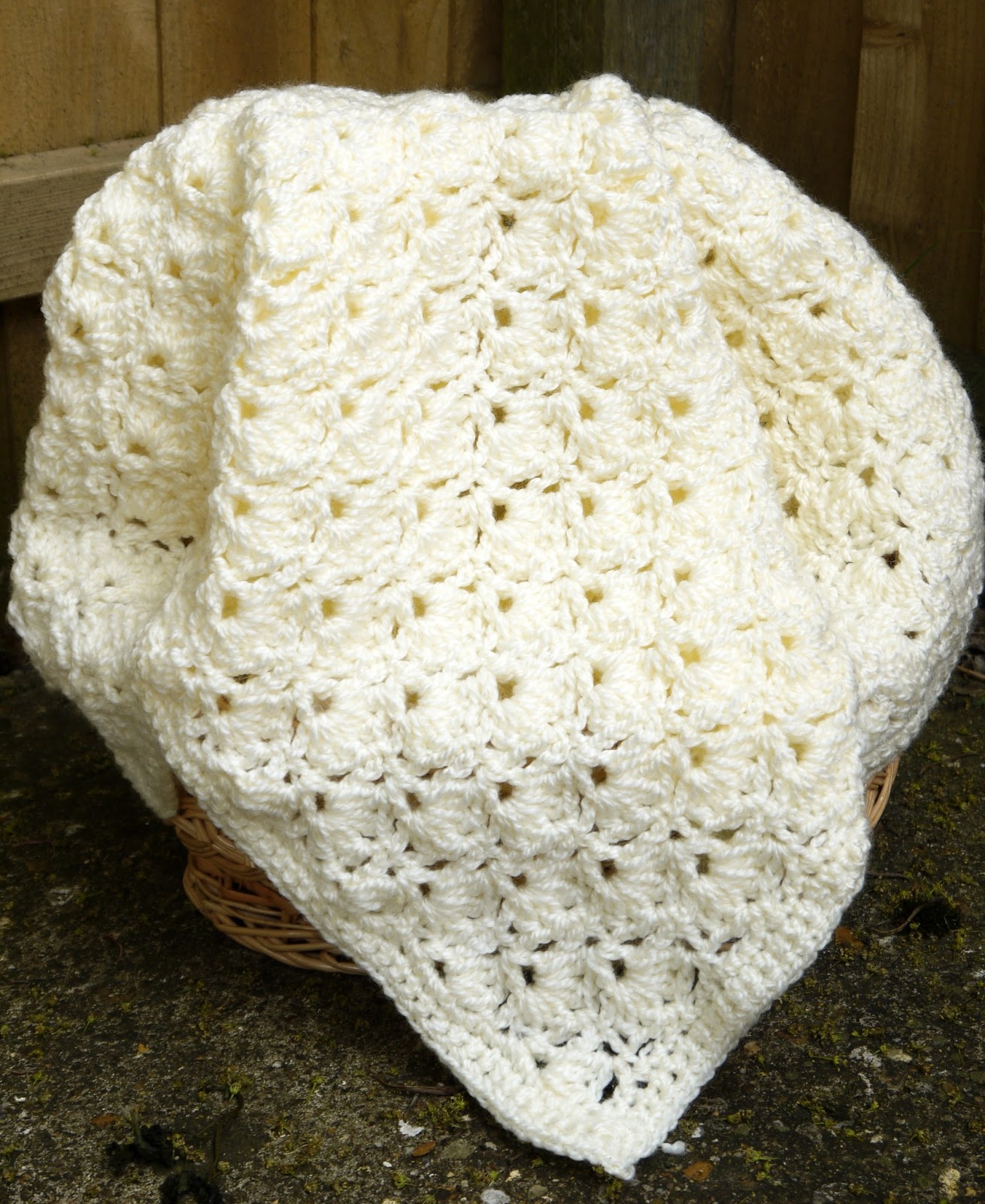 Plooshy Handmade: Handmade crochet blanket pattern./Patura crosetata ...