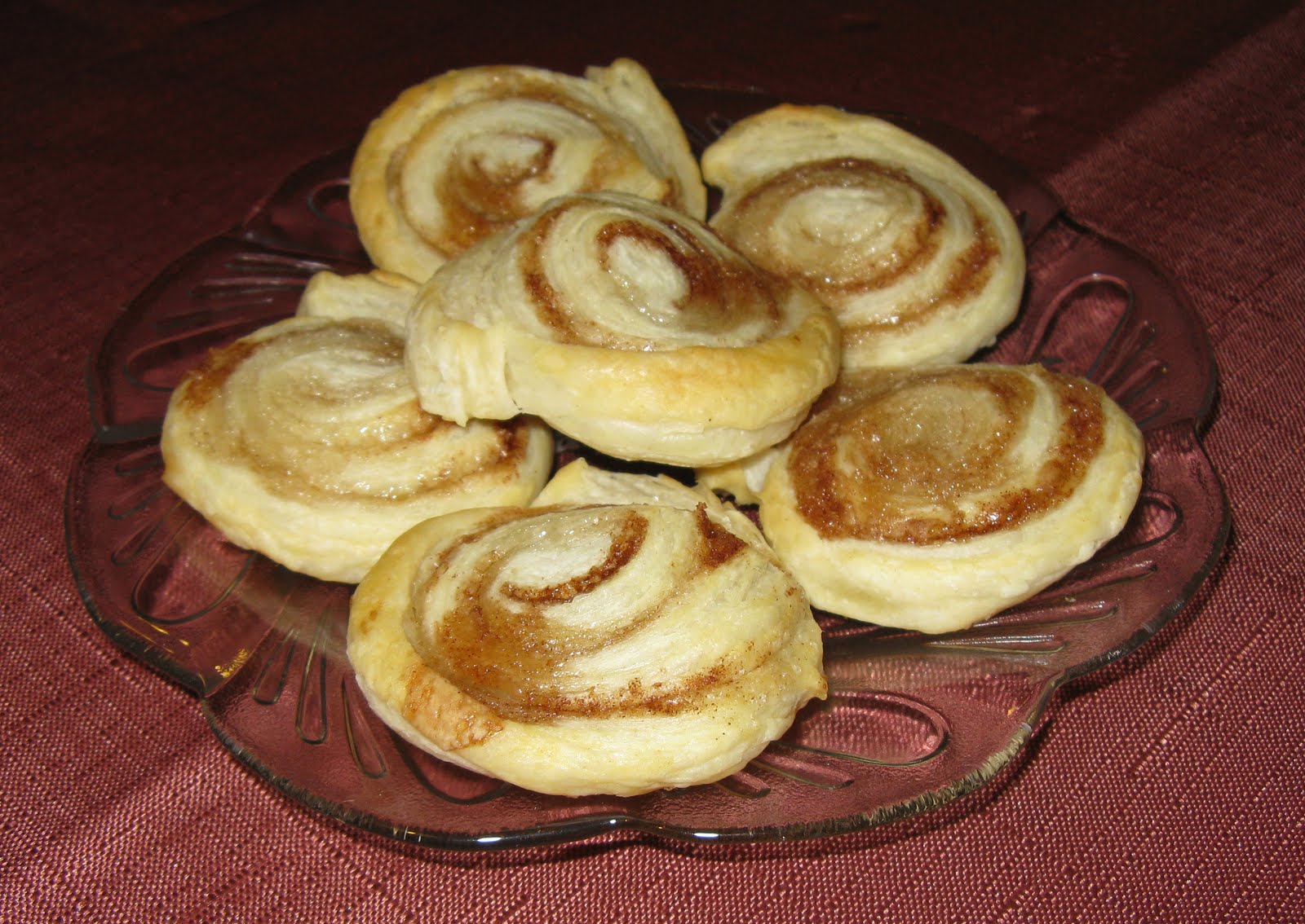 Carmela Biscuit's Spot Quick Russian Bake Rolls