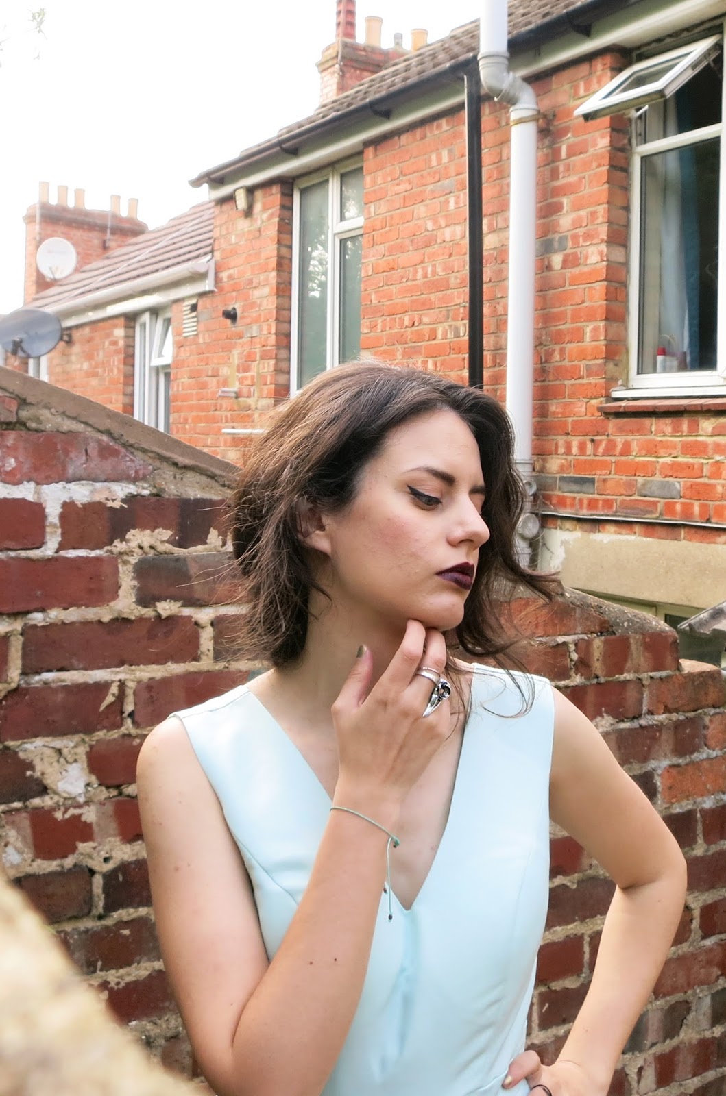 decadent look and regalrose raven ring