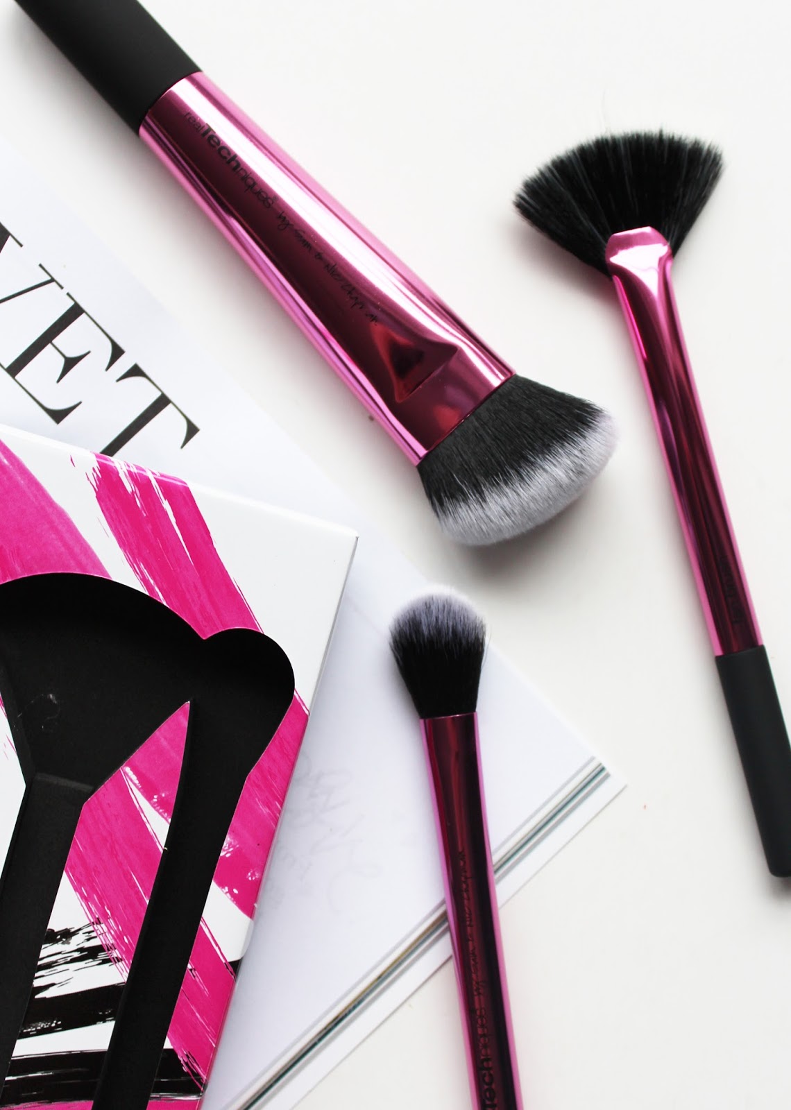 REAL TECHNIQUES Collector's Edition Sculpting Brush Set Review