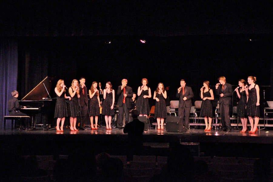 Shoreline Area News Shorewood jazz choir wins first place honors at