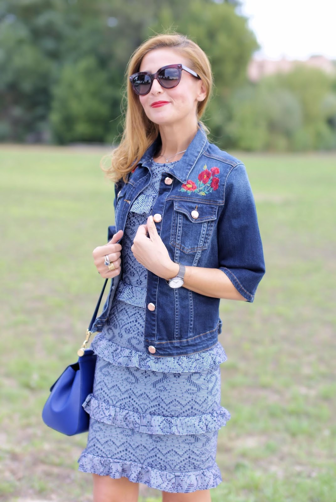 How to wear a denim jacket on an elegant dress Fashion and Cookies fashion and beauty blog