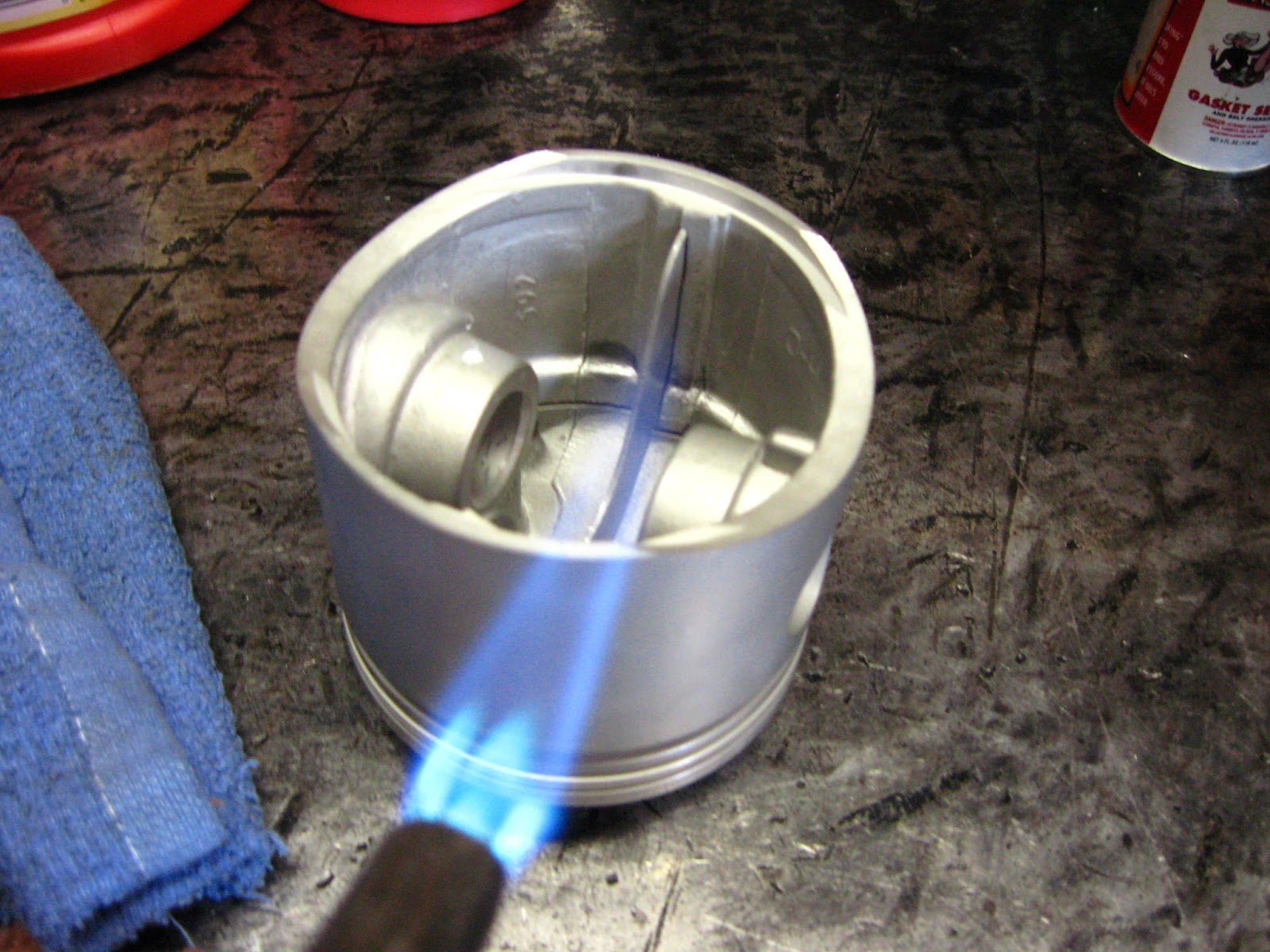 Noot TECH Wrist Pin Spiral Lock Tool