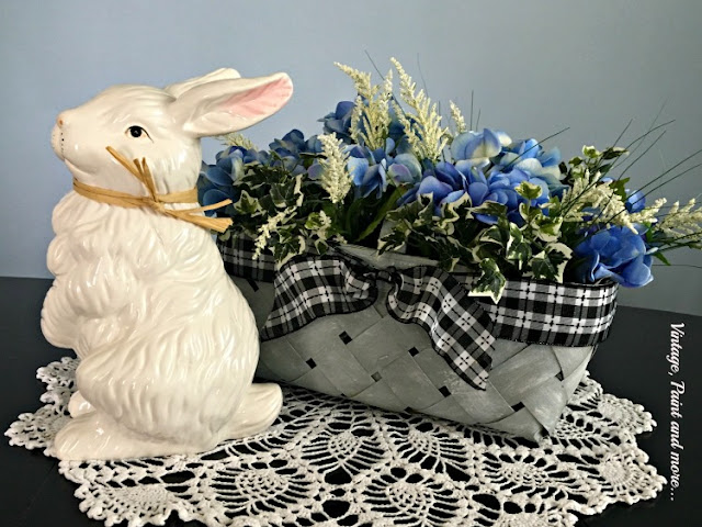 remake of a plain market basket into a spring centerpiece with hydrangeas and a bunny