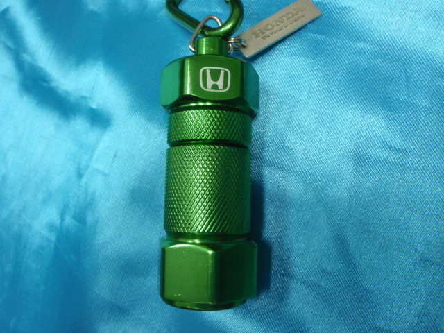 Honda+Green+Keychain+(4).JPG
