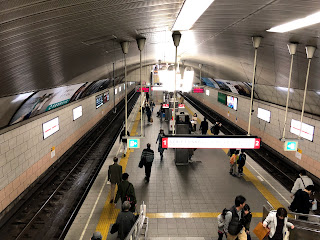 地下鉄淀屋橋駅