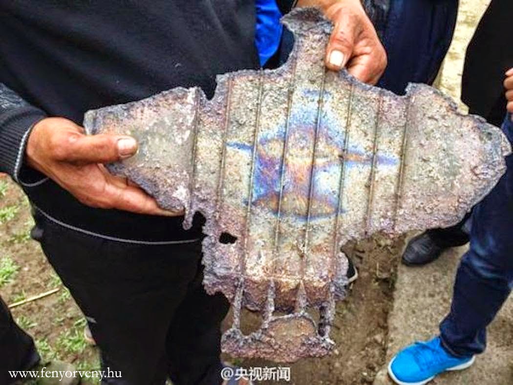 5 ismeretlen objektum zuhant le Kínában